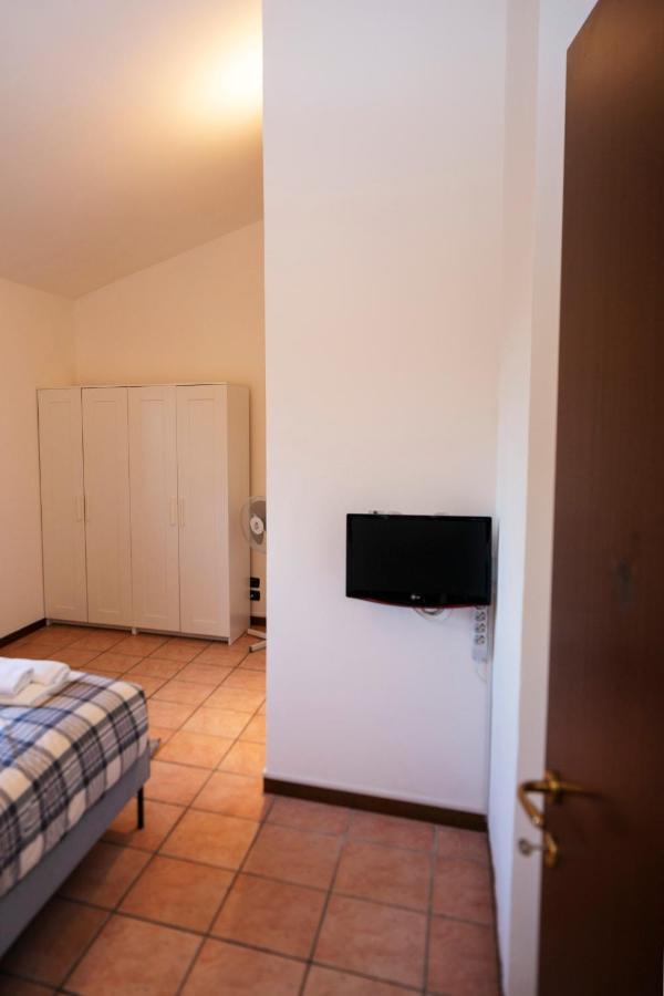 Residence San Raffaele 1 Milano Ngoại thất bức ảnh